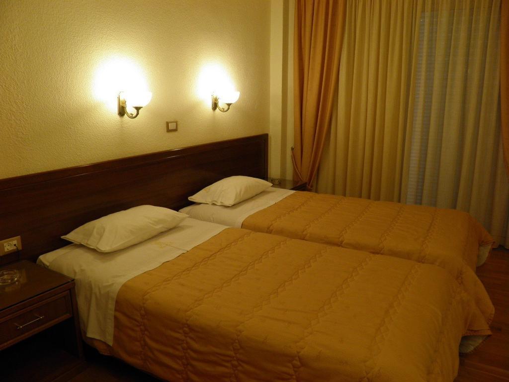 Hotel Meletiou Thebes Chambre photo